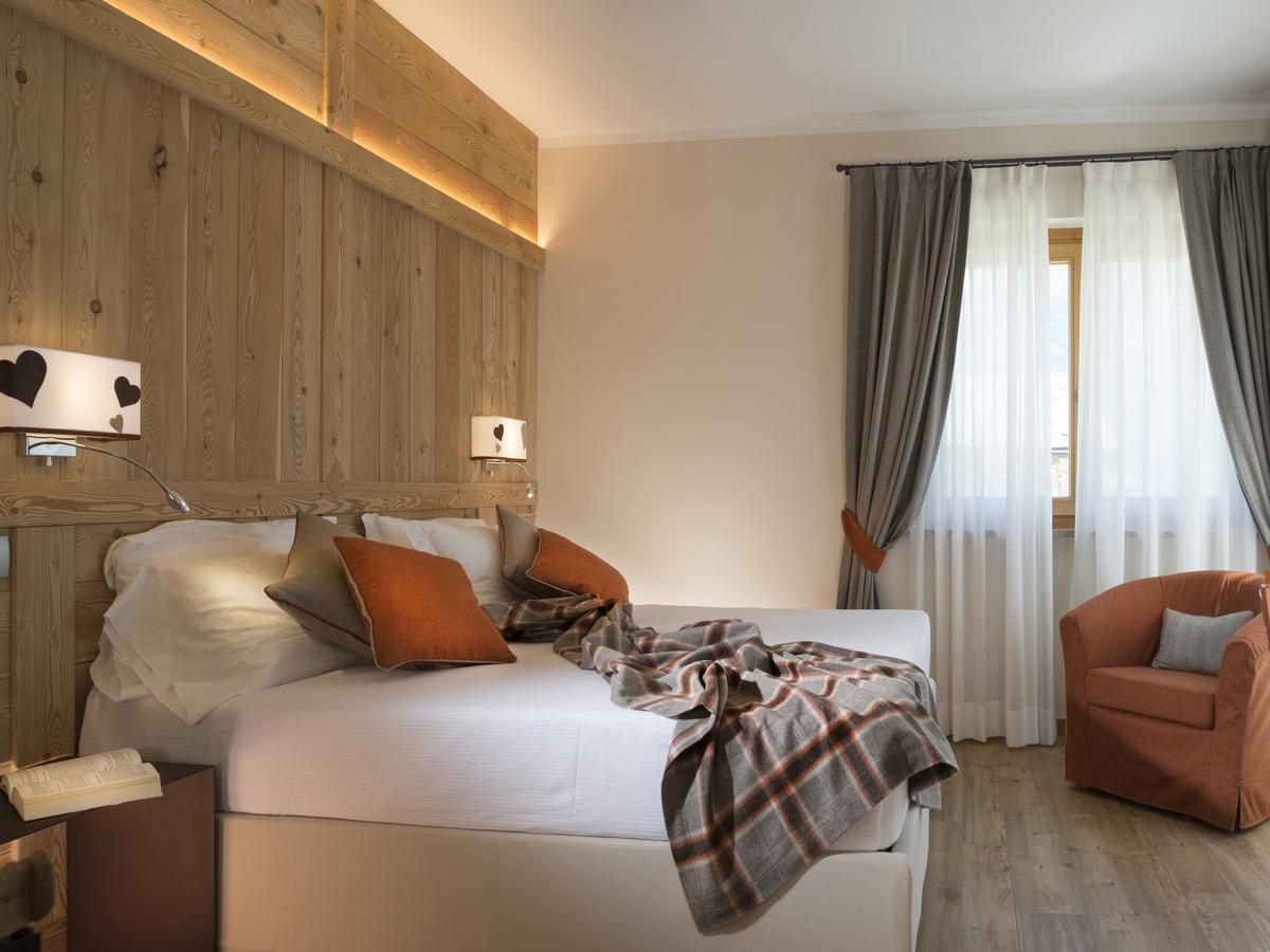 Bed and Breakfast Le Petit Lievre Aosta Esterno foto